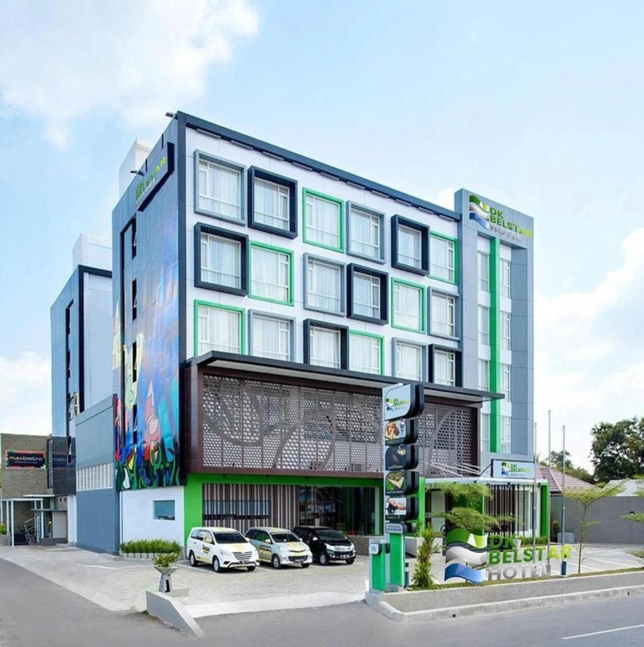 Dk Belstar Hotel Belitung Танджунгпандан Экстерьер фото